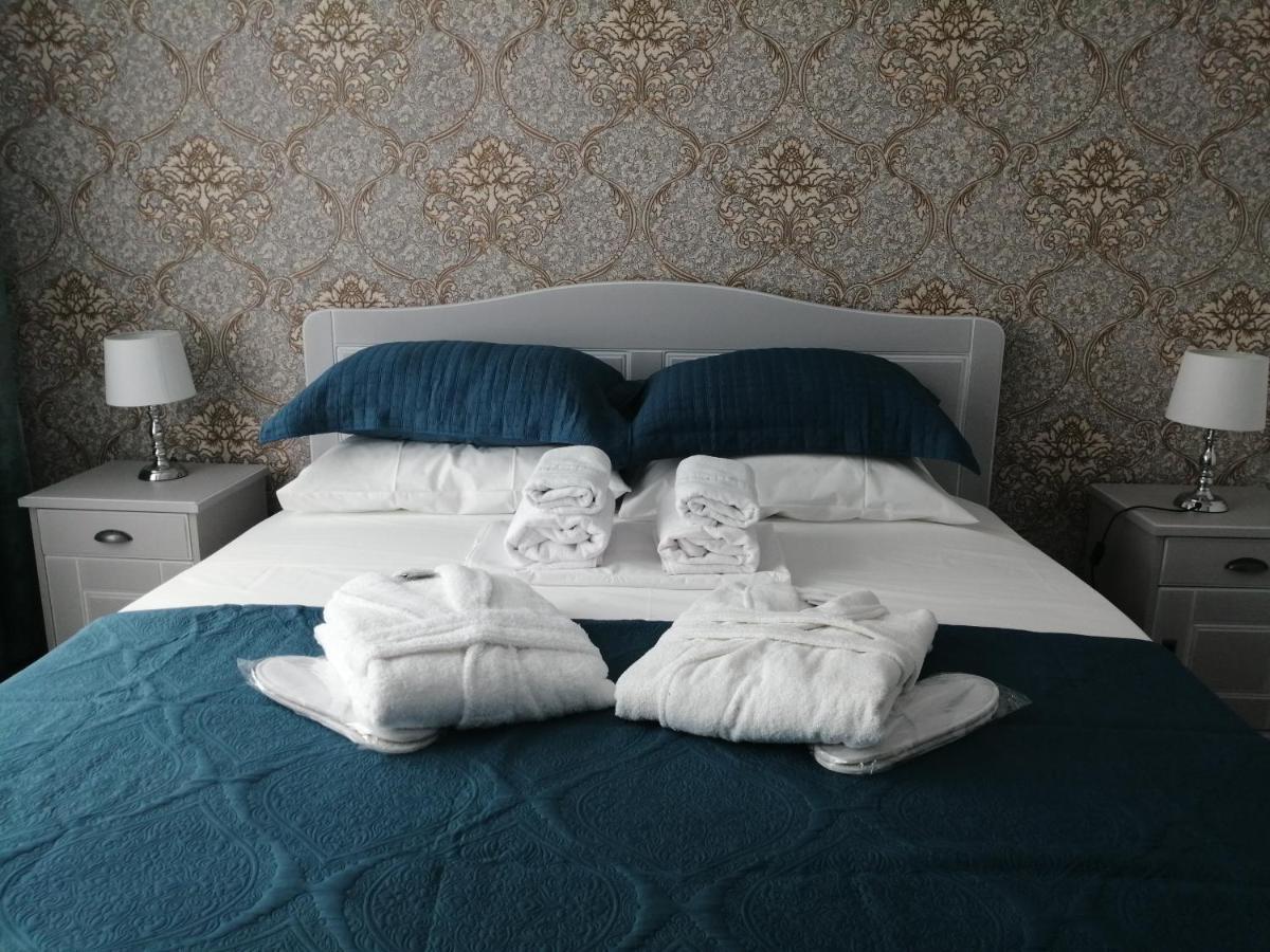 Mathias Luxury Apartments Iasi Exterior foto