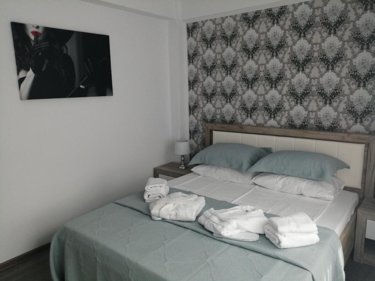 Mathias Luxury Apartments Iasi Exterior foto